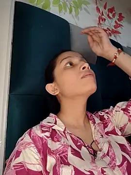 Aleena Rai online show from 09.13.25