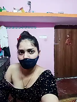 Cute-Simmi online show from 12.16.24