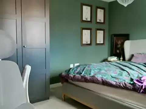 flatwhite0 online show from 02.24.25