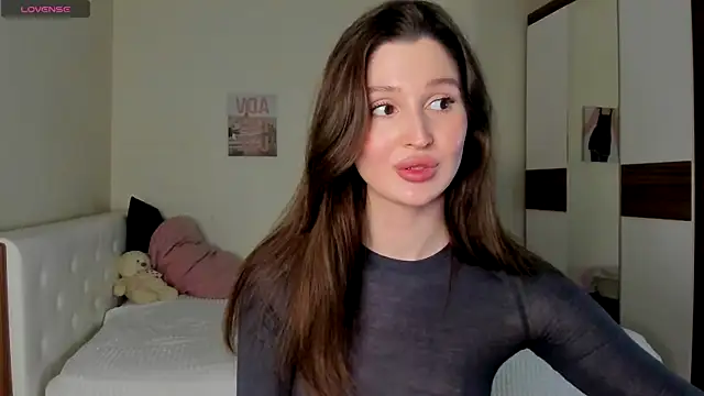 Snapshot of tender_babyy chatting on 12.14.24 tender babyy online show from 12.14.24