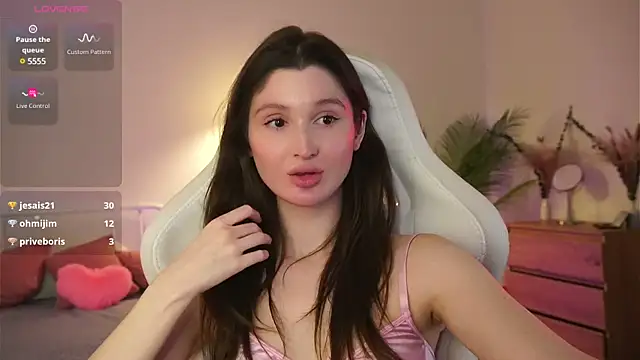 Snapshot of tender_babyy chatting on 03.12.25 tender babyy online show from 03.12.25