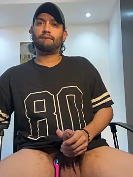 Snapshot of Dirtyboyhot chatting on 02.25.26 Dirtyboyhot online show from 02.25.26