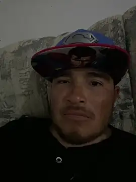 Snapshot of gallisky75 chatting on 03.21.25 gallisky75 online show from 03.21.25