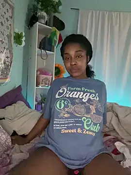 Snapshot of ebonycatlisaaaalime chatting on 04.23.26 ebonycatlisaaaalime online show from 04.23.26