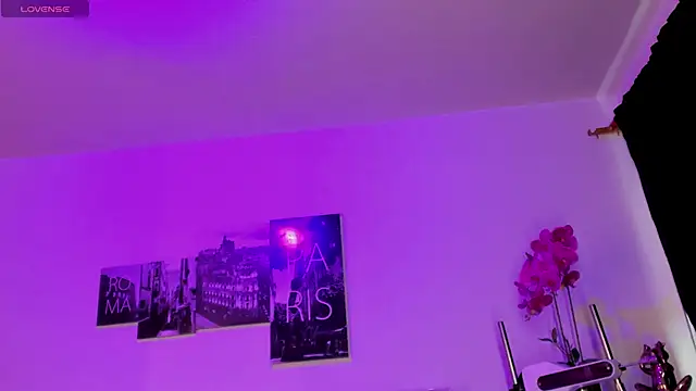 Amy Kiitty  online show from 10.02.25