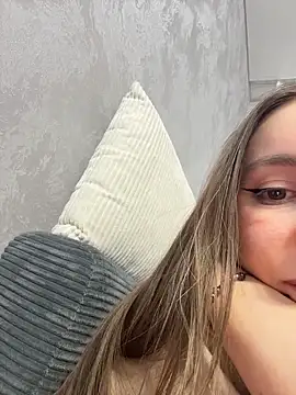 viviandaimond1 online show from 02.16.26