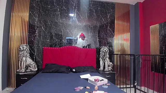 KarinaSimonz online show from 01.15.25