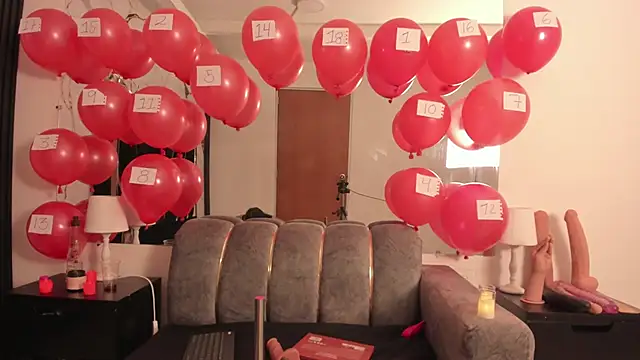 KarinaSimonz online show from 02.14.26