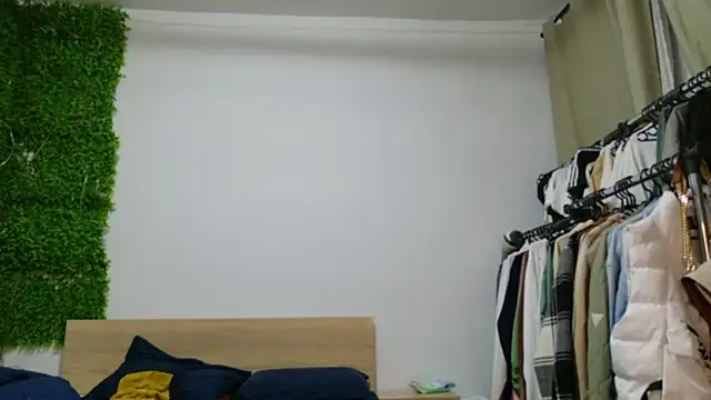 Snapshot of Lorennameliyy chatting on 03.20.25 Lorennameliyy online show from 03.20.25