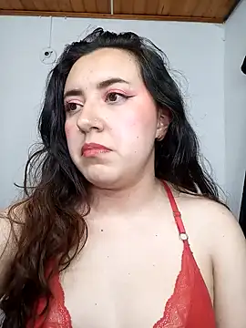 Emi chik online show from 12.13.24