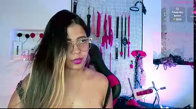 Snapshot of Megaan_Greey chatting on 01.24.25 Megaan Greey online show from 01.24.25