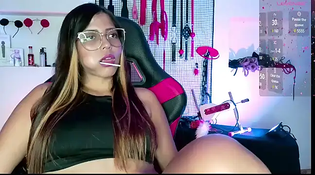 Snapshot of Megaan_Greey chatting on 01.27.25 Megaan Greey online show from 01.27.25