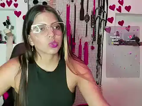 Snapshot of Megaan_Greey chatting on 03.21.25 Megaan Greey online show from 03.21.25