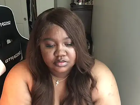 explosivekitty69 online show from 09.17.25