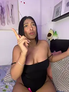 Isabella fasilier online show from 02.19.25