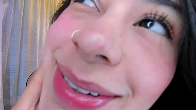 Snapshot of GabyButtler1 chatting on 01.15.25 GabyButtler1 online show from 01.15.25