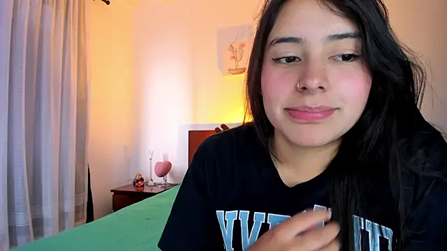 Snapshot of GabyButtler1 chatting on 03.03.25 GabyButtler1 online show from 03.03.25