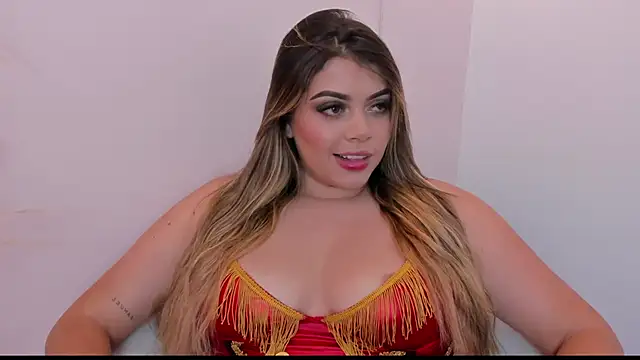 thaliafox  online show from 12.18.24