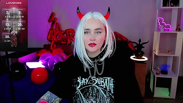 Emmybrightj  online show from 02.06.25