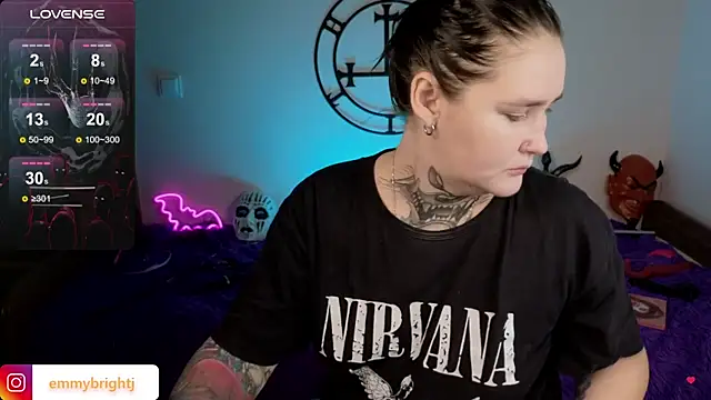 Emmybrightj  online show from 12.04.25