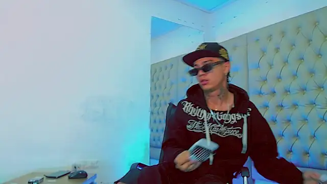 HannibalLester online show from 02.05.25