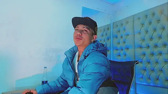 HannibalLester online show from 02.11.25