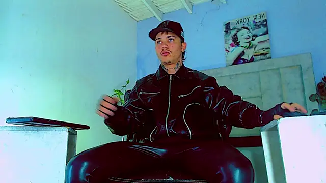 HannibalLester online show from 10.10.25