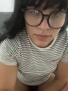 LanaQuen online show from 12.22.24