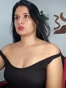 elena jonees online show from 10.13.25