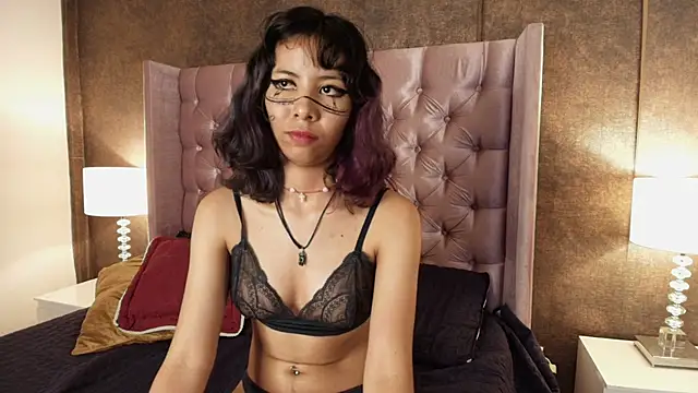 Akane Uwu online show from 02.23.25