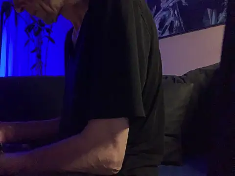 Snapshot of Bula94193 chatting on 02.24.26 Bula94193 online show from 02.24.26