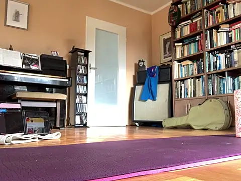 Snapshot of Bula94193 chatting on 04.10.26 Bula94193 online show from 04.10.26