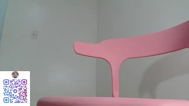 Full Fist online show from 12.04.25