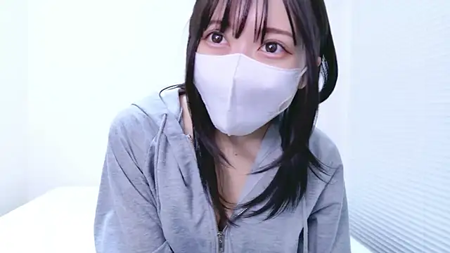 Yurie  online show from 09.13.25