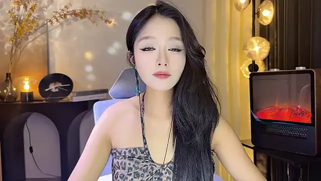 xiaodaibabyy online show from 12.22.24