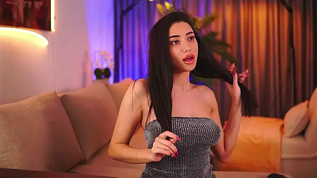 GinaValentinna online show from 02.02.25