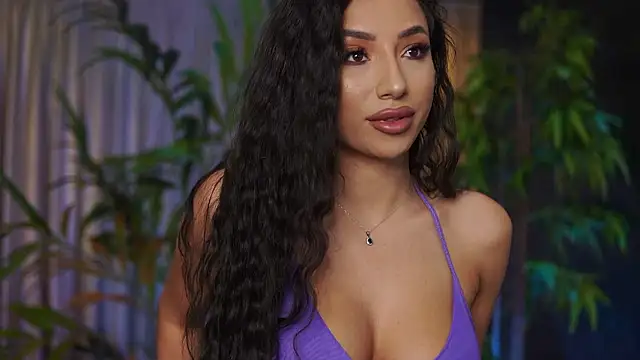 GinaValentinna online show from 03.07.26