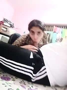 InLero online show from 02.22.25