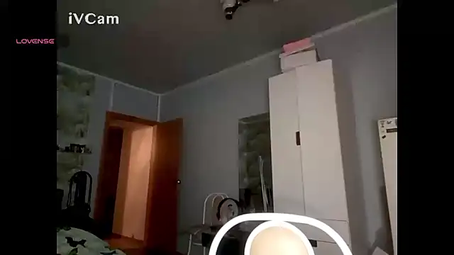 -LauraGold- online show from 12.07.24