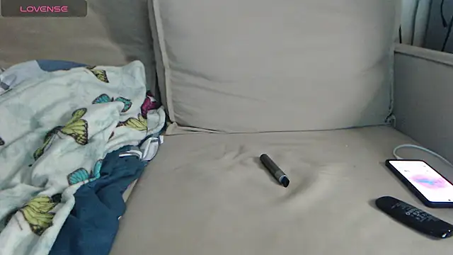 -LauraGold- online show from 03.03.25