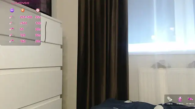 -LauraGold- online show from 03.12.25