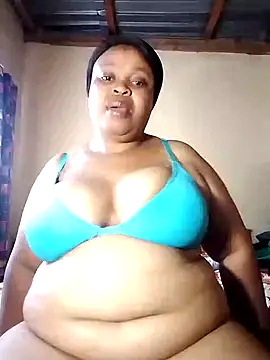 Snapshot of 9voluptiustits chatting on 02.04.25 9voluptiustits online show from 02.04.25