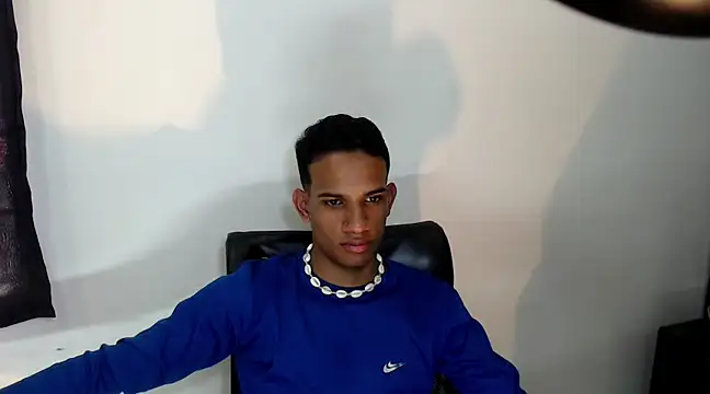 AbrahanBratz online show from 12.26.24