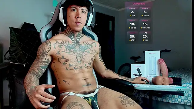 Nickhot0609 online show from 10.08.25