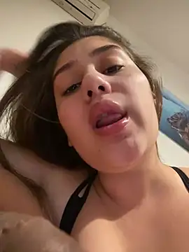 Snapshot of Jaffer_Viviana chatting on 12.11.24 Jaffer Viviana online show from 12.11.24