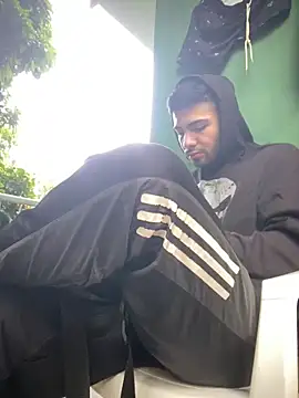 Jestebanano online show from 09.12.25