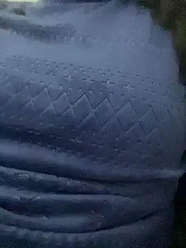 Snapshot of Lina-lolo chatting on 12.18.24 Lina-lolo online show from 12.18.24