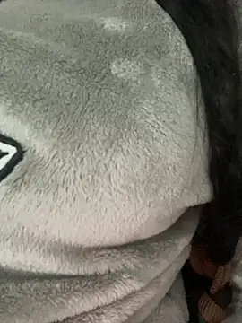 Snapshot of Lina-lolo chatting on 02.11.25 Lina-lolo online show from 02.11.25