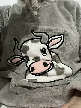 Snapshot of Lina-lolo chatting on 02.22.25 Lina-lolo online show from 02.22.25