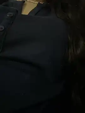 Snapshot of Lina-lolo chatting on 03.19.25 Lina-lolo online show from 03.19.25